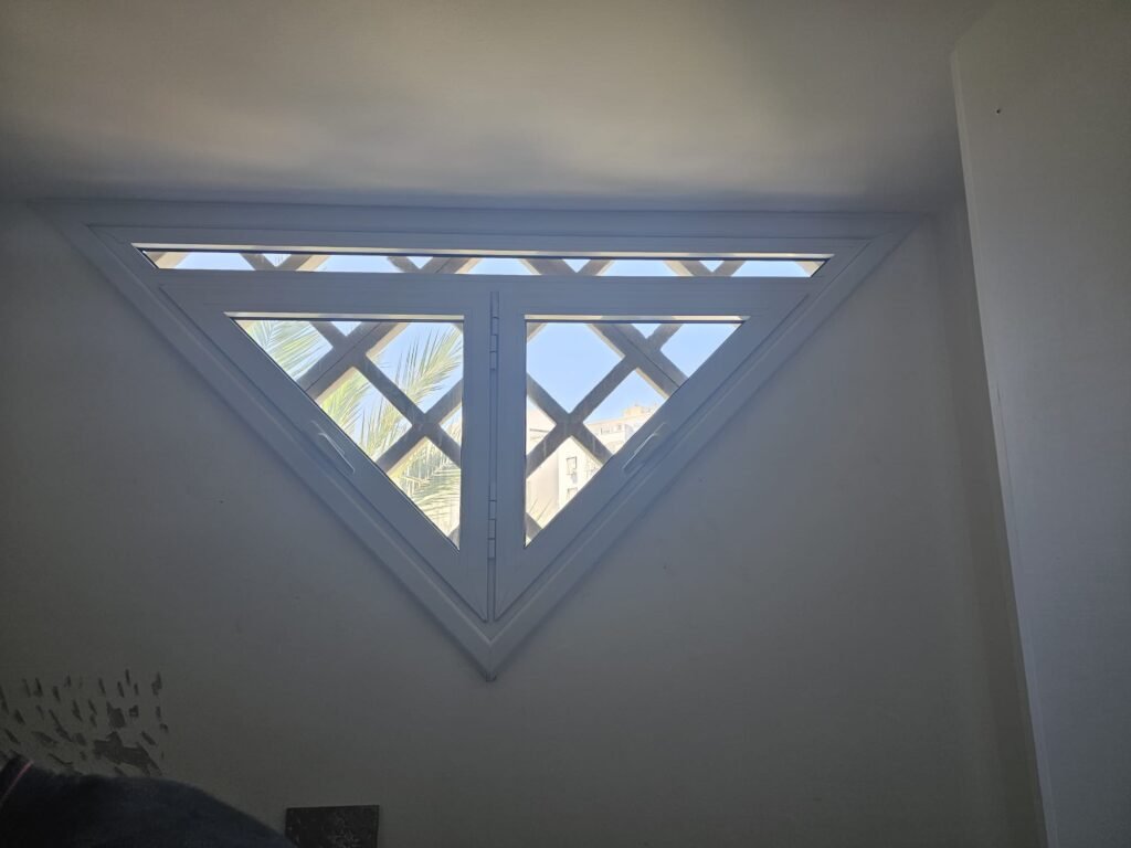 חלון פרופיל 4500