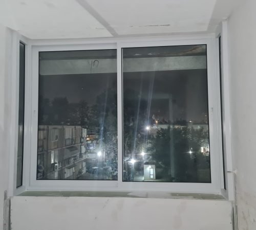 החלונות פרופיל 7000