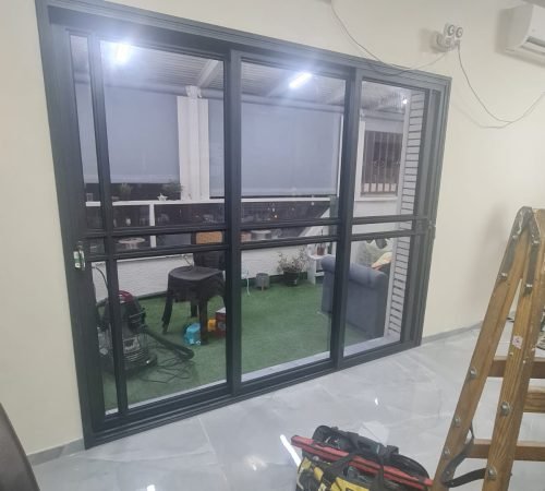 חלון פרופיל 7300