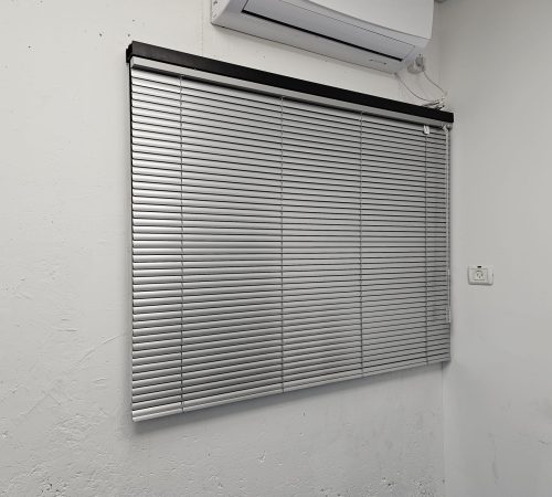 וילון אלונמיניום